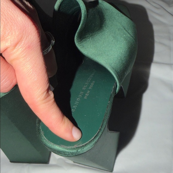 Brandon Blackwell Harlo Platform Mule in Forest Green Satin, size 37 - Picture 8 of 14